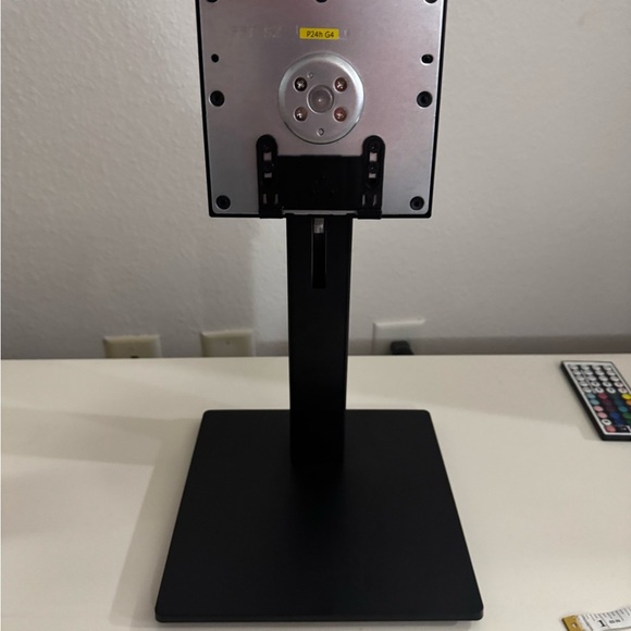 HP P24h G4 Monitor Stand Only - Picture 4 of 11